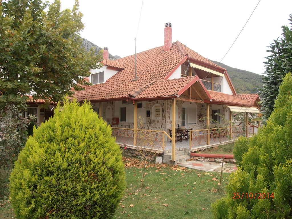 Guesthouse Agnandi Káto Loutrákion Стая снимка